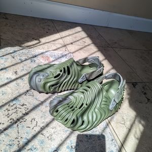 Salehe Bembury Crocs